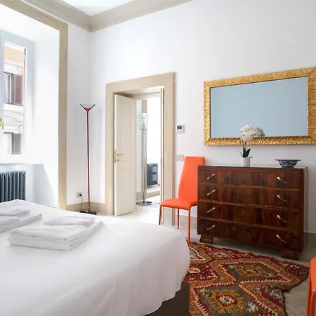 Charm & Elegance Off Via Veneto 2br, 2ba * Rome