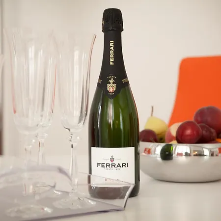Apartman Charm & Elegance Off Via Veneto 2br, 2ba Róma